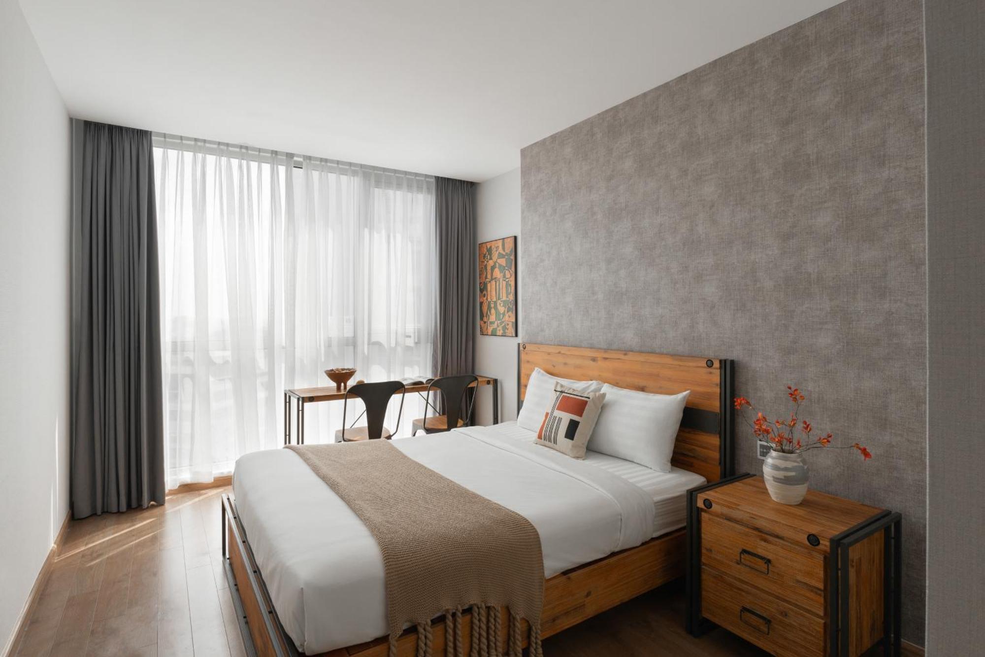 Allen Luxury - Vinhomes Park * TP. Hồ Chí Minh