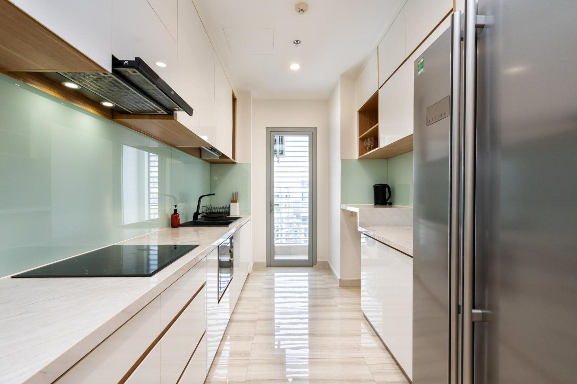 Allen Luxury - Vinhomes Park * TP. Hồ Chí Minh