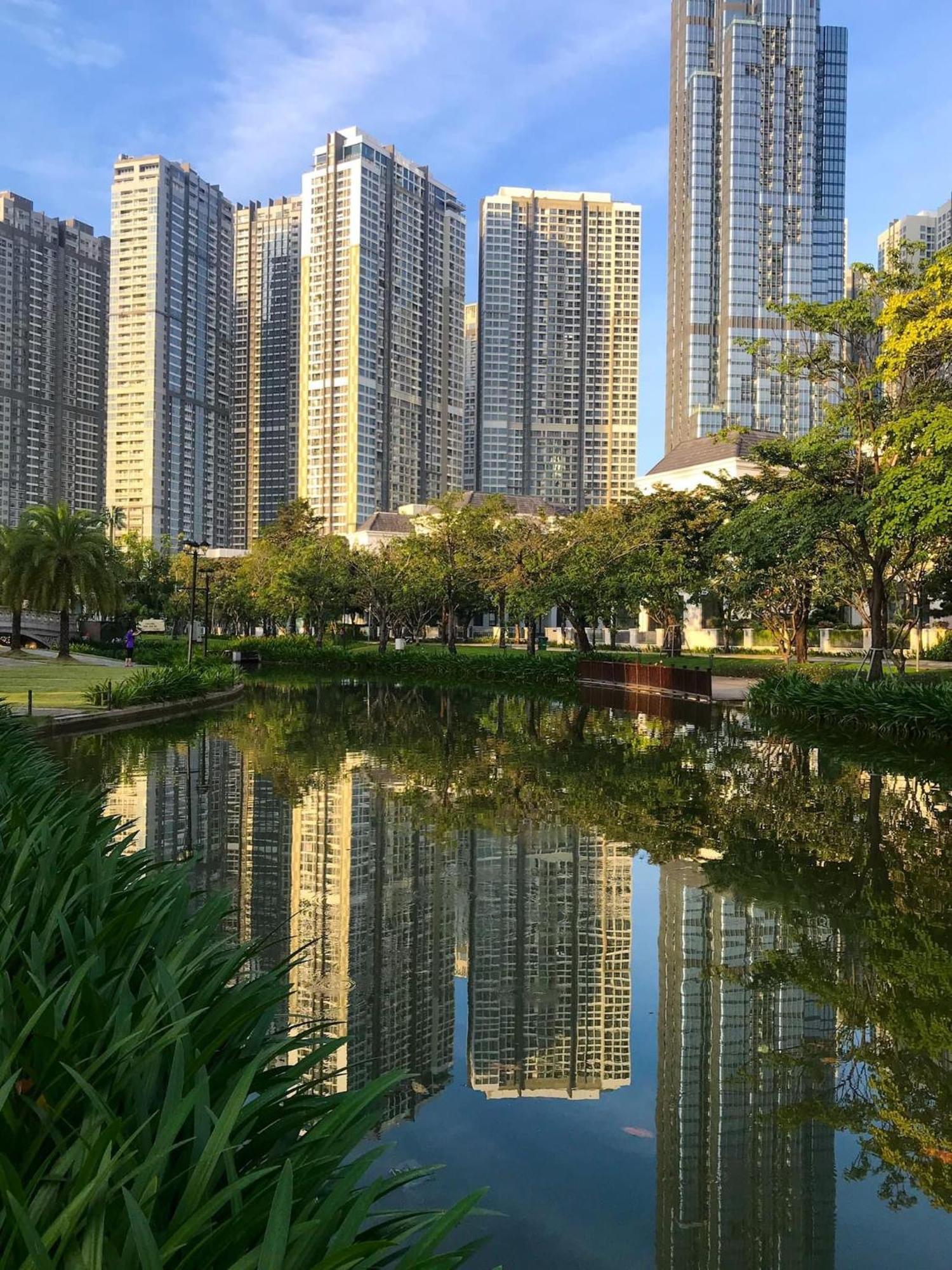 Allen Luxury - Vinhomes Park TP. Hồ Chí Minh